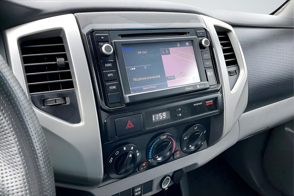 Used 2014 Toyota Tacoma PreRunner w/ SR5 Package RWD image 21