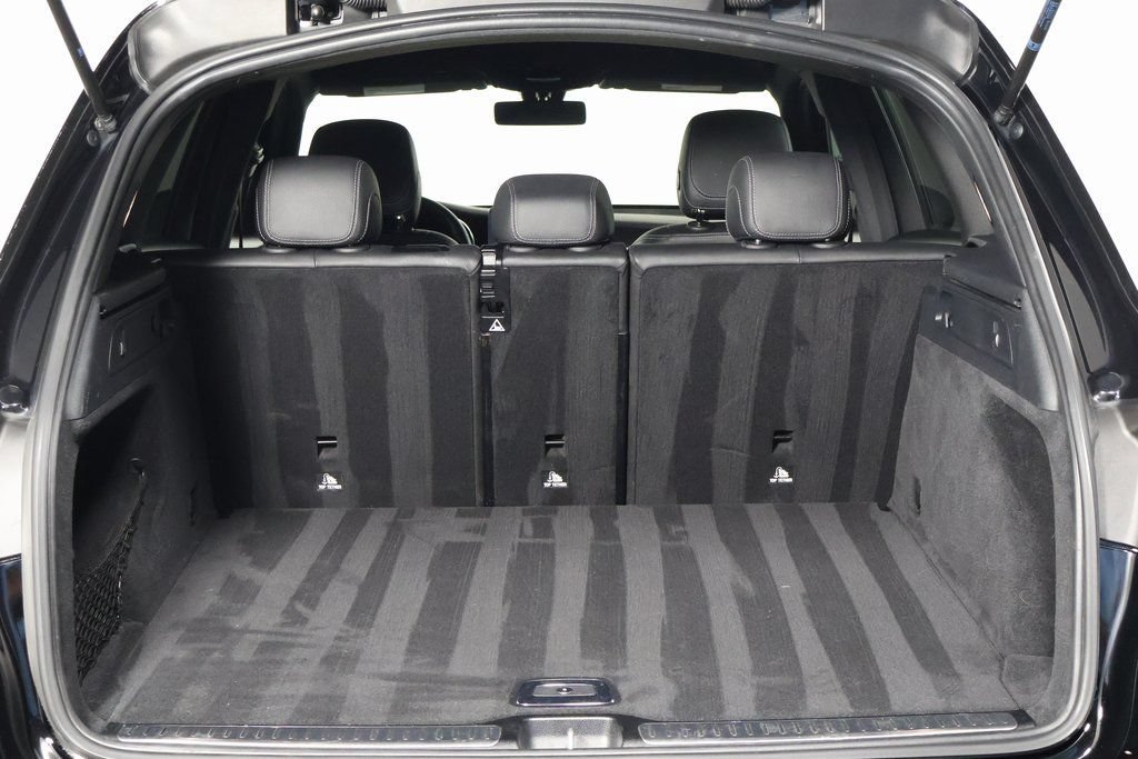 Used 2020 Mercedes-Benz GLC 300 4MATIC image 14