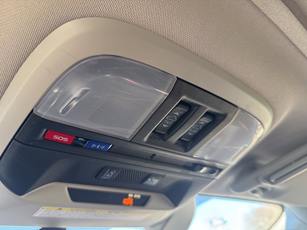 Certified 2023 Subaru Crosstrek 2.5i Limited w/ Moonroof Package image 16