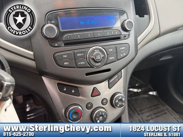Used 2015 Chevrolet Sonic LT FWD image 9