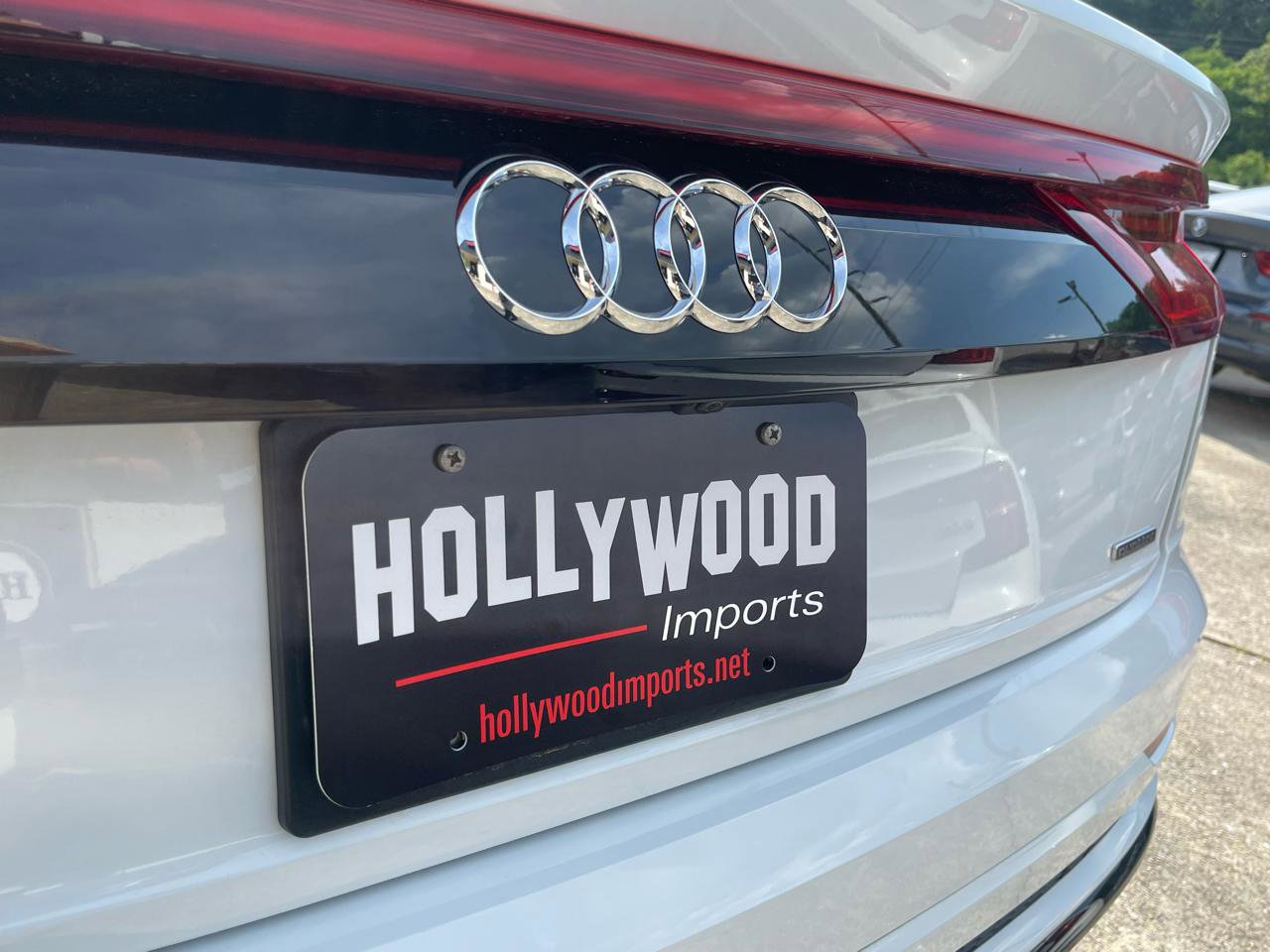 Used 2019 Audi Q8 Premium Plus image 27