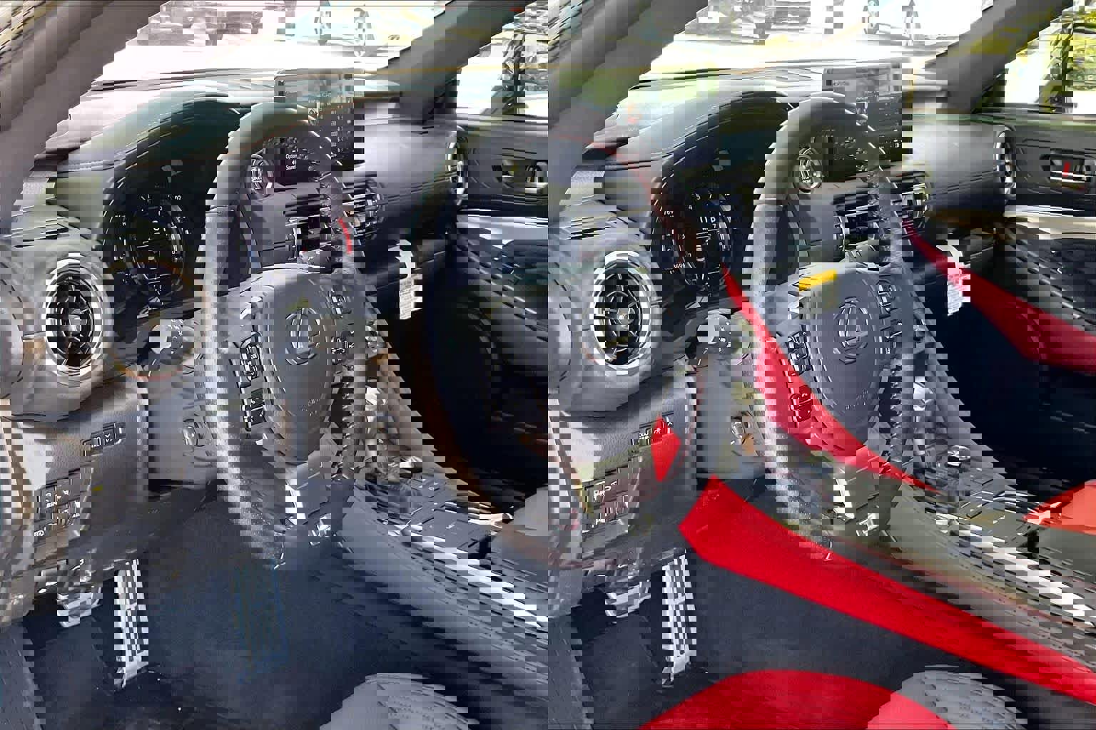 Used 2025 Lexus RC 350 F Sport w/ Navigation Package image 18