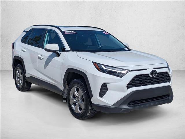 Used 2024 Toyota RAV4 XLE w/ Convenience Package FWD image 3