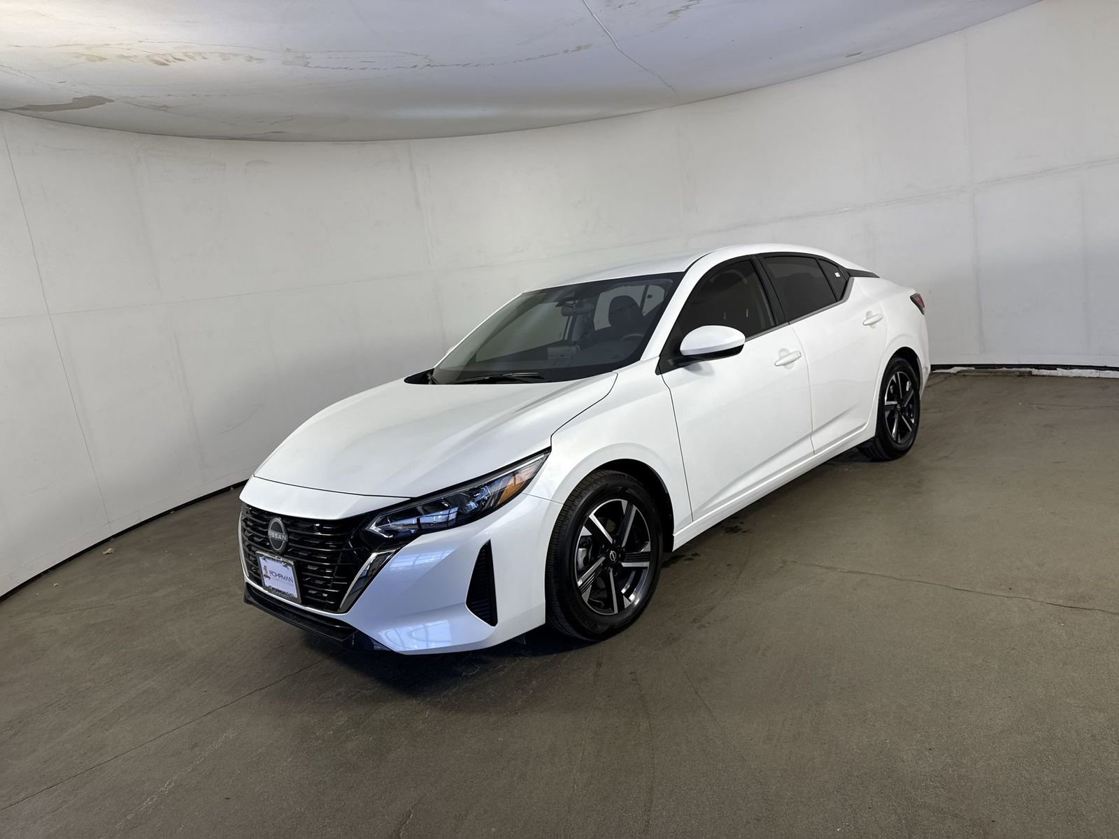 Certified 2025 Nissan Sentra SV image 2