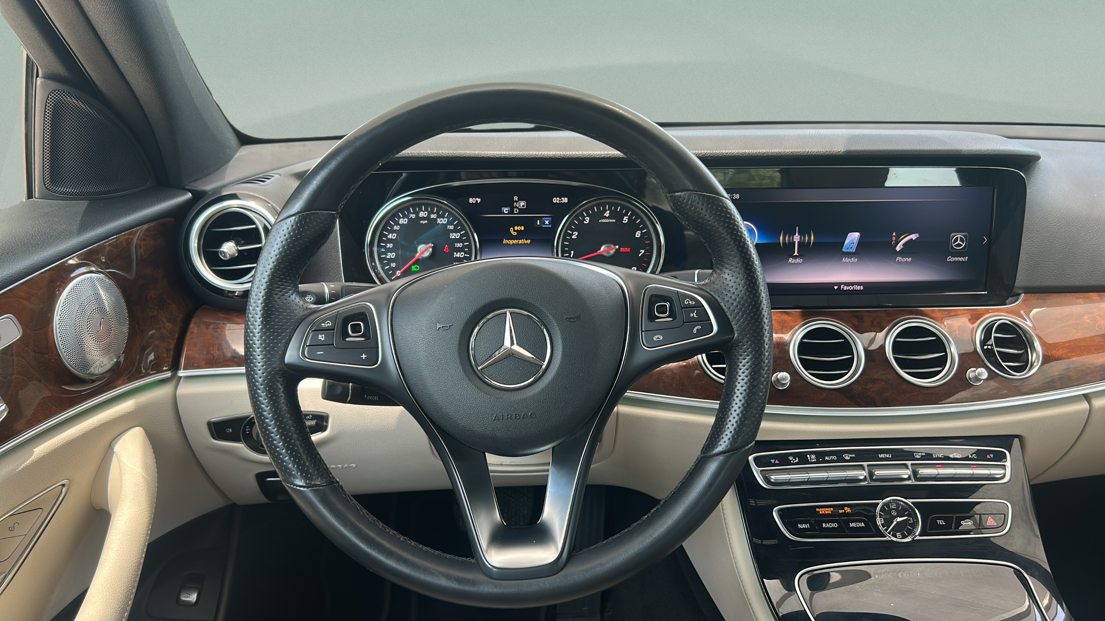 Used 2018 Mercedes-Benz E 300 image 22