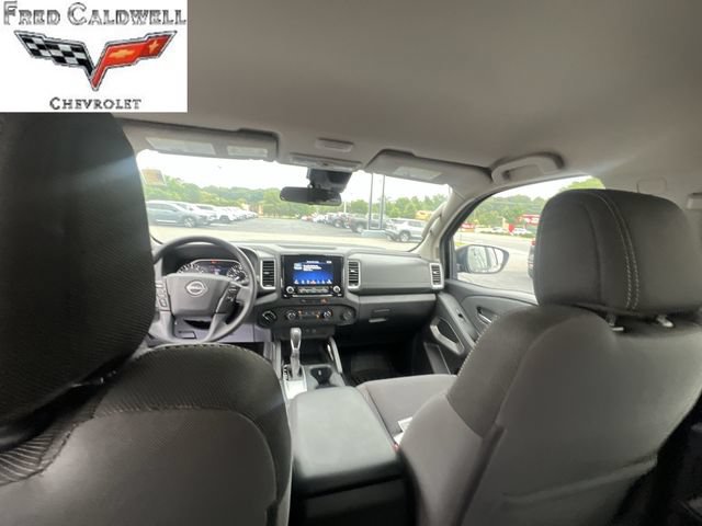 Used 2023 Nissan Frontier SV AWD/4WD image 25