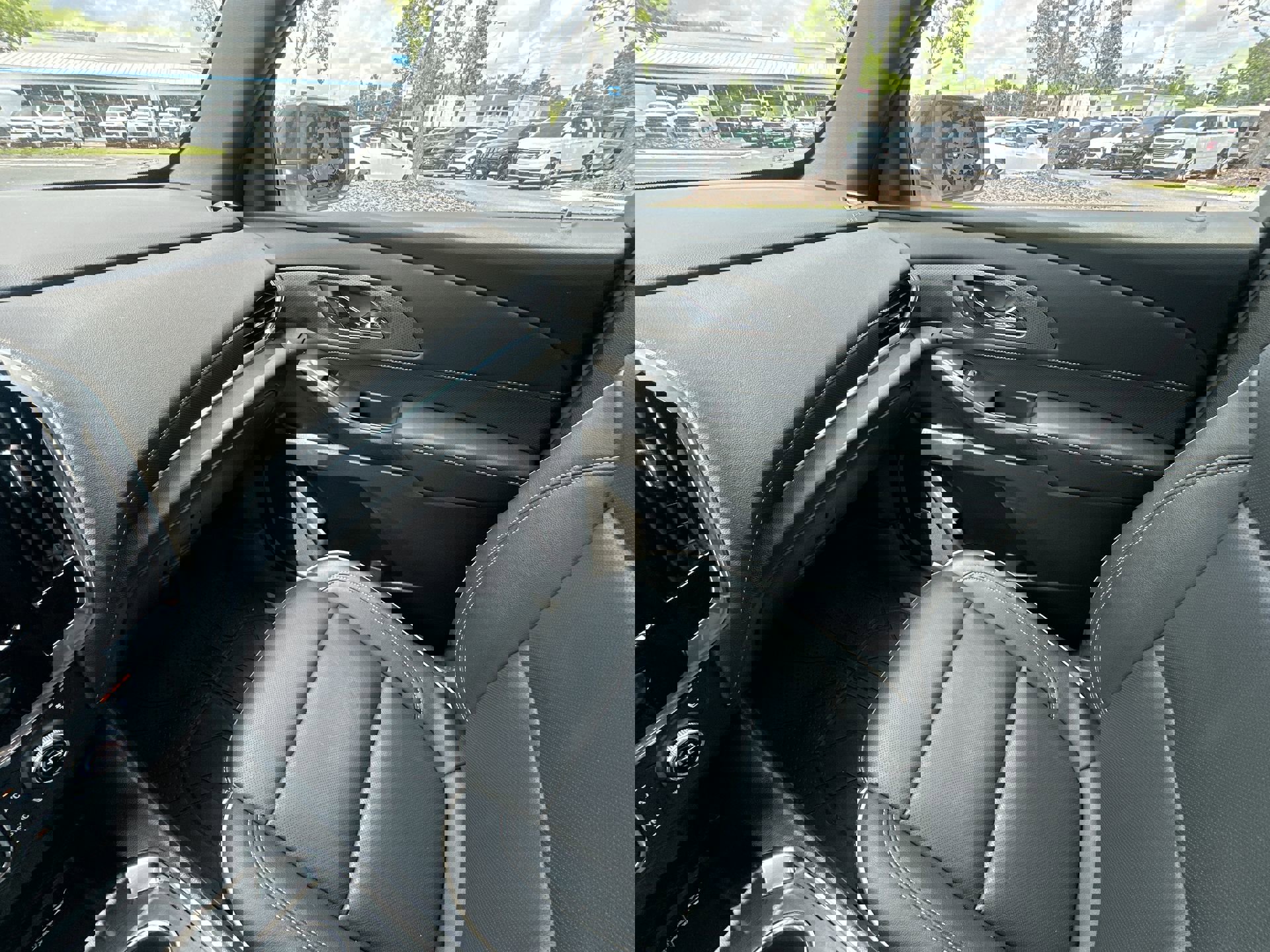 Certified 2023 Chevrolet Traverse Premier w/ Redline Edition image 26