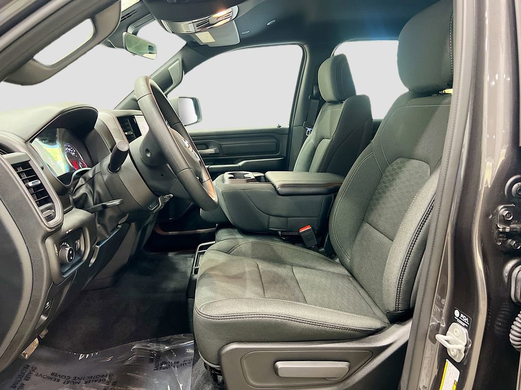 New 2025 RAM 1500 Tradesman w/ Night Edition image 10