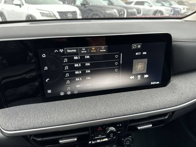 New 2026 Nissan Kicks SV AWD/4WD image 16