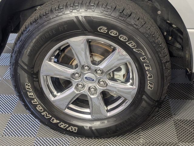 Used 2018 Ford F150 XLT w/ Equipment Group 302A Luxury AWD/4WD image 8