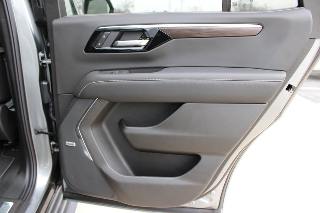 New 2025 Chevrolet Tahoe Premier image 30