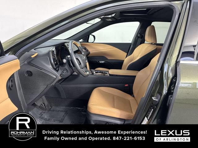 Used 2025 Lexus RX 350 Premium w/ Convenience Package AWD/4WD image 5