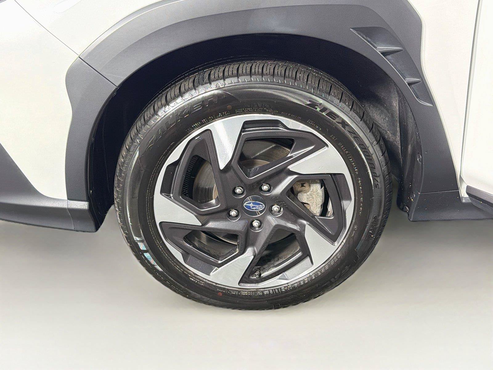 Used 2024 Subaru Crosstrek 2.5i Limited AWD/4WD image 33