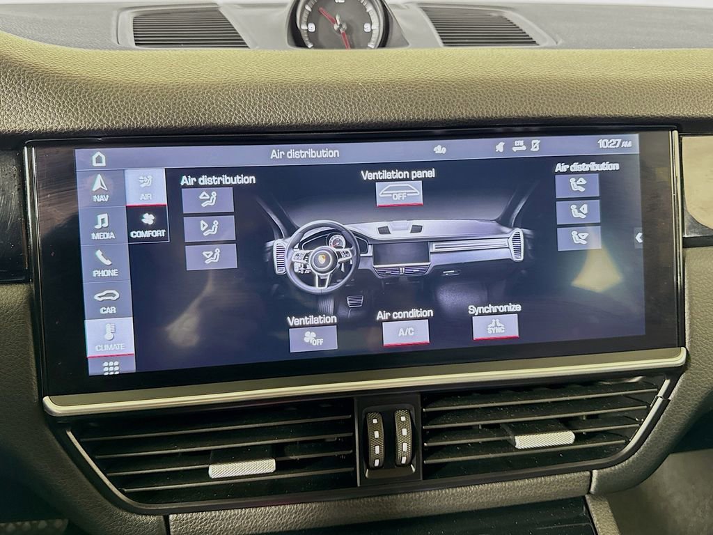 Used 2020 Porsche Cayenne AWD/4WD image 33