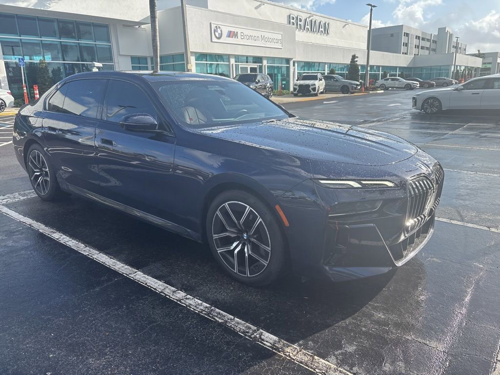 Used 2023 BMW 740i 740i image 9