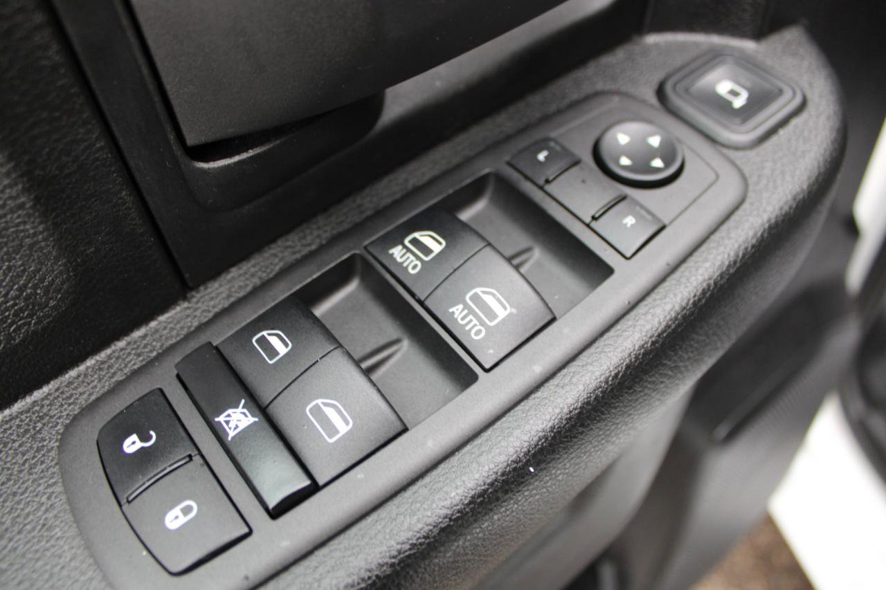 Used 2023 RAM 3500 Tradesman image 16