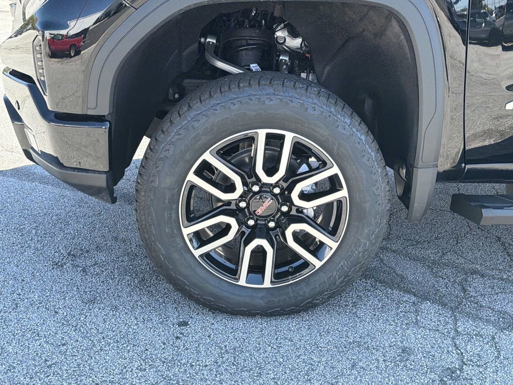 New 2026 GMC Sierra 1500 AT4 w/ Technology Package AWD/4WD image 23