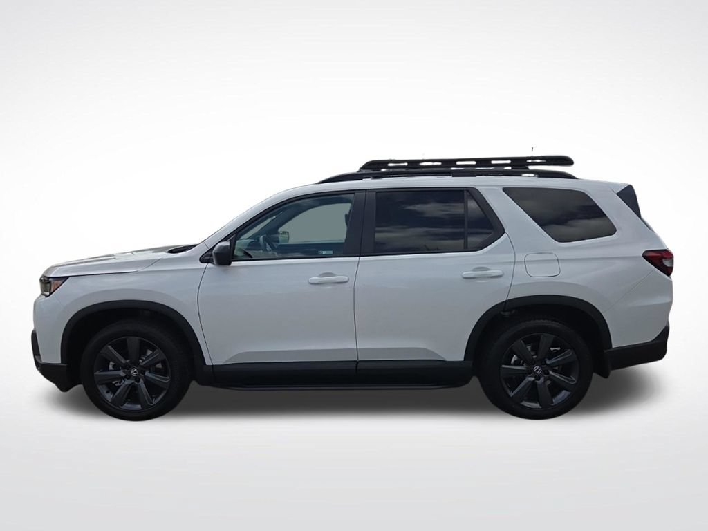 New 2026 Honda Pilot Sport image 7
