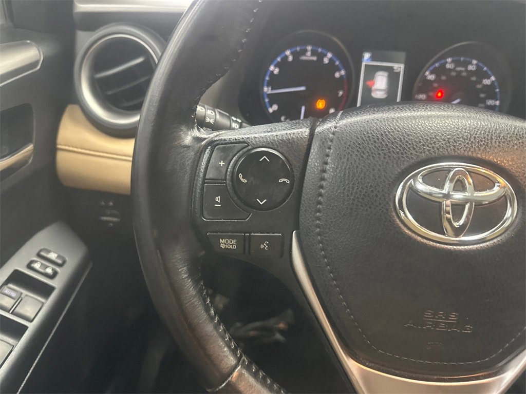 Used 2017 Toyota RAV4 XLE image 27