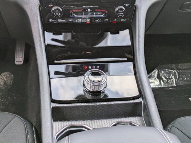 New 2025 Jeep Grand Cherokee L Laredo image 17