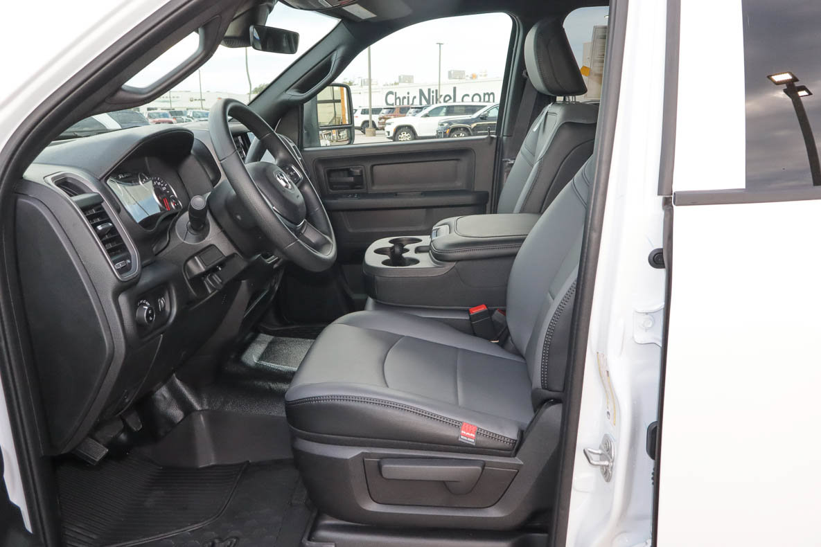 New 2027 RAM 3500 Tradesman AWD/4WD image 16