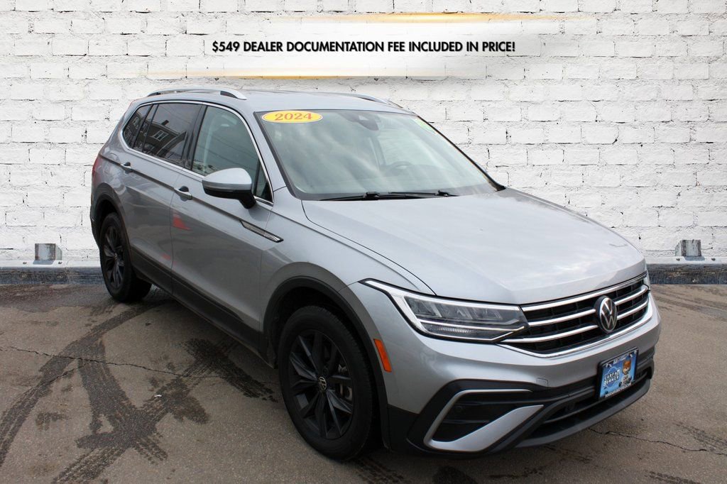 Used 2024 Volkswagen Tiguan SE