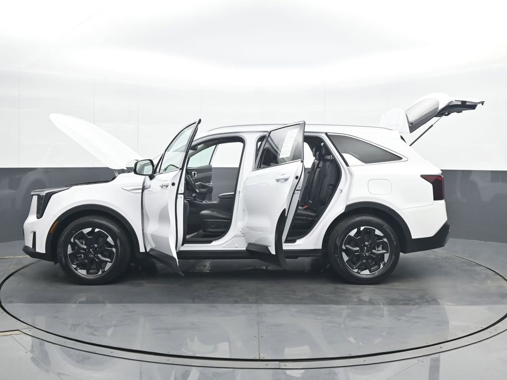 Used 2024 Kia Sorento S FWD image 37