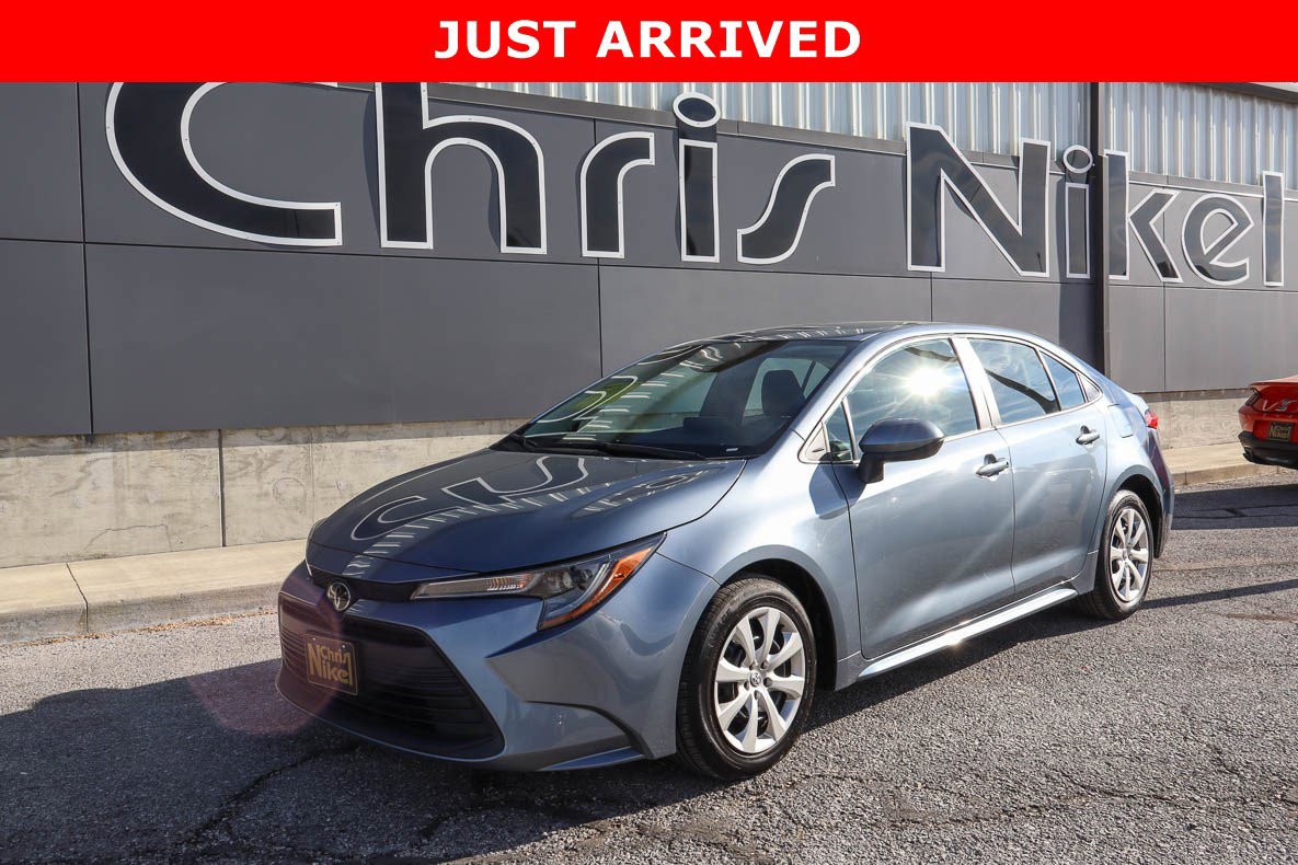 Used 2024 Toyota Corolla LE FWD image 1