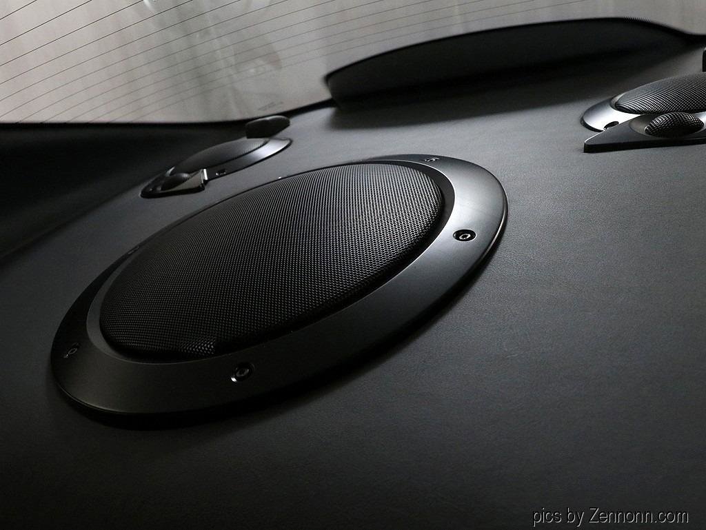 Used 2003 Aston Martin Vanquish Coupe image 19