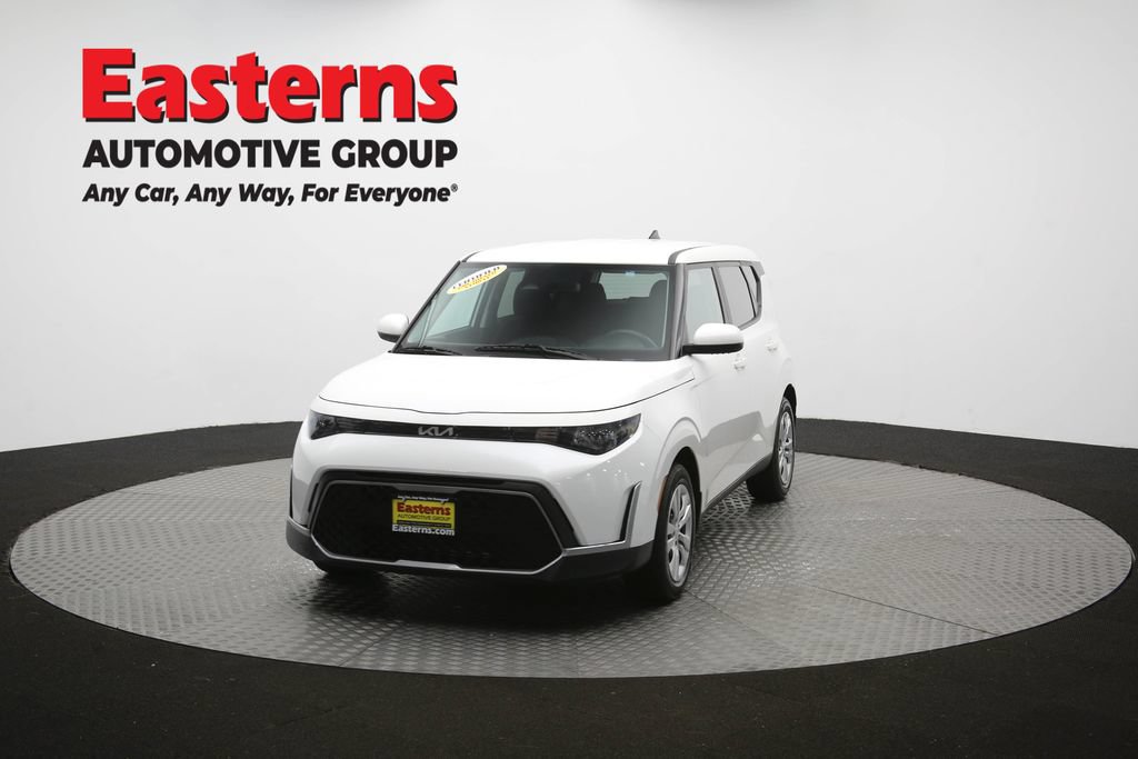 Used 2023 Kia Soul LX FWD image 52