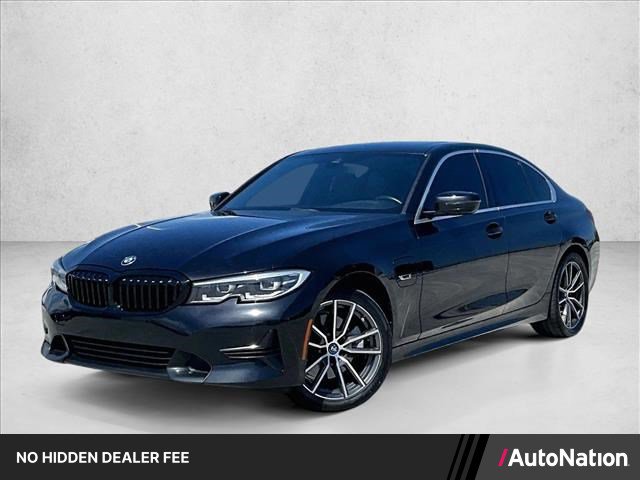 Used 2022 BMW 330e w/ Driving Assistance Package RWD image 1