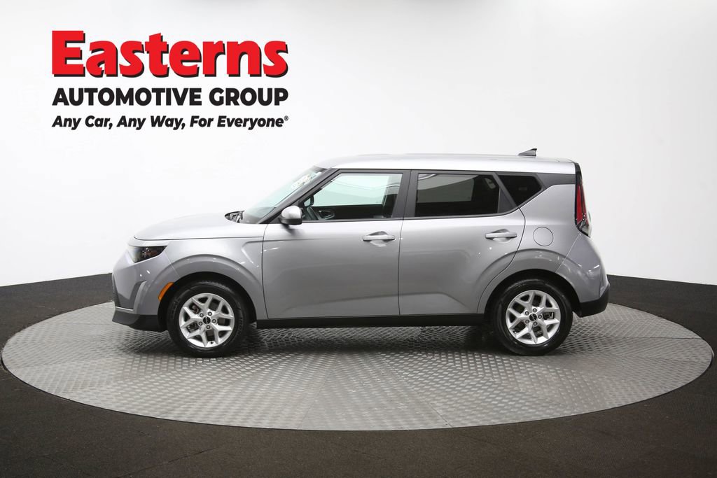 Used 2023 Kia Soul LX w/ Option Group 015 image 60