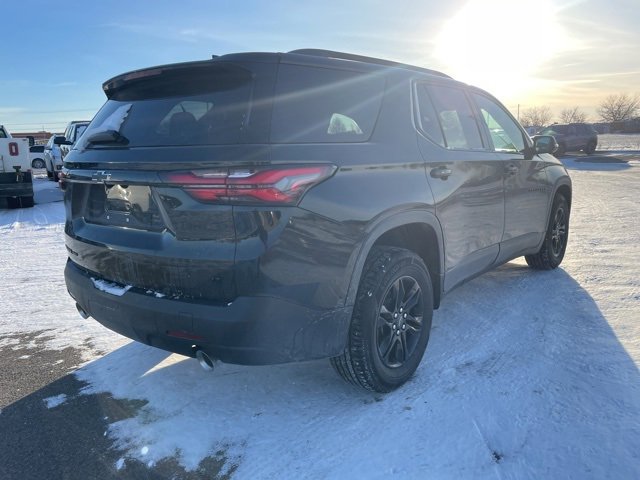 Used 2023 Chevrolet Traverse LT image 14