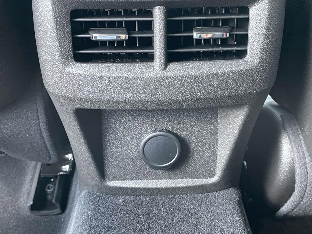 New 2026 Cadillac CT4 V image 12