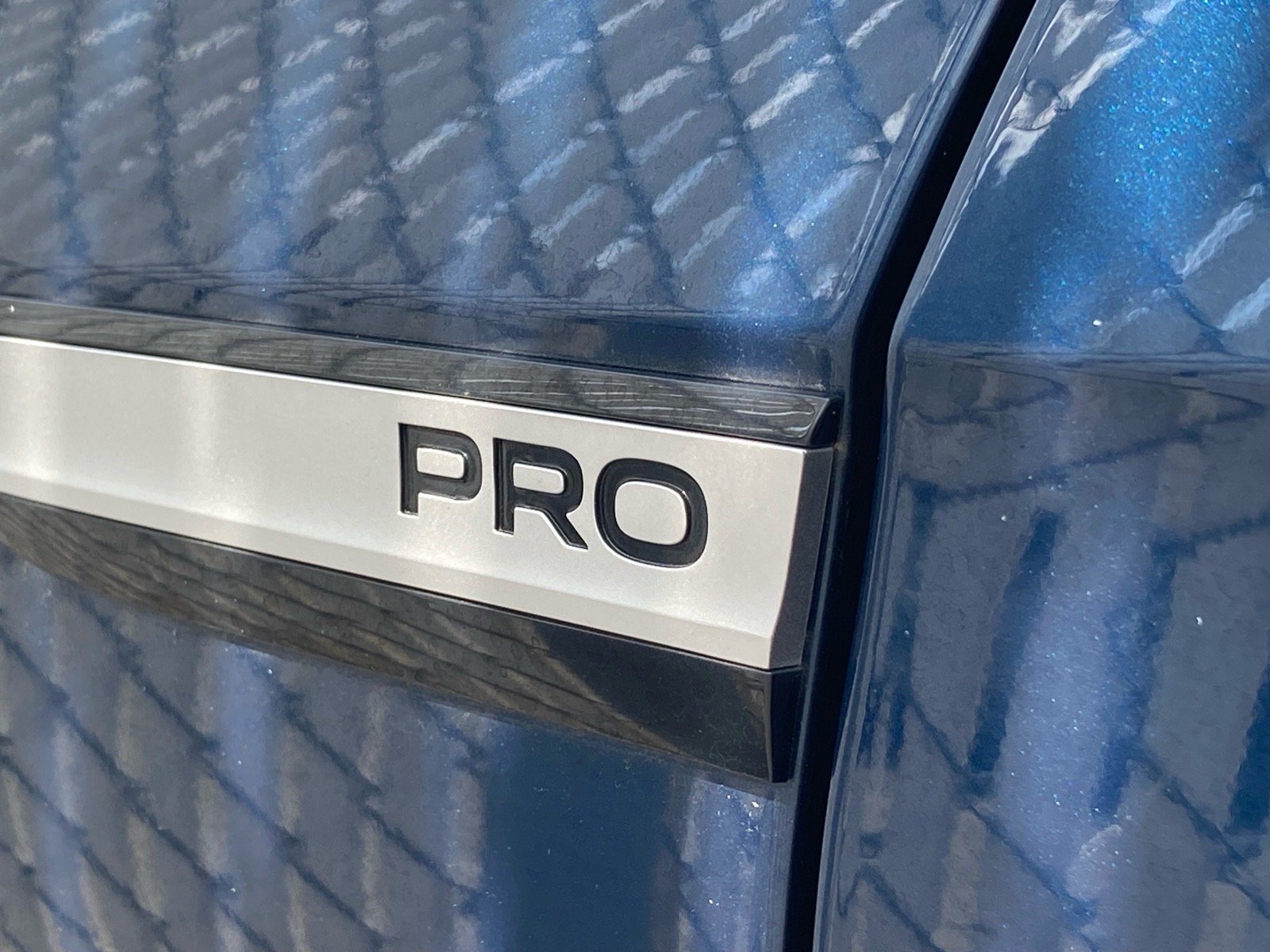 Certified 2023 Volkswagen ID.4 Pro RWD image 3