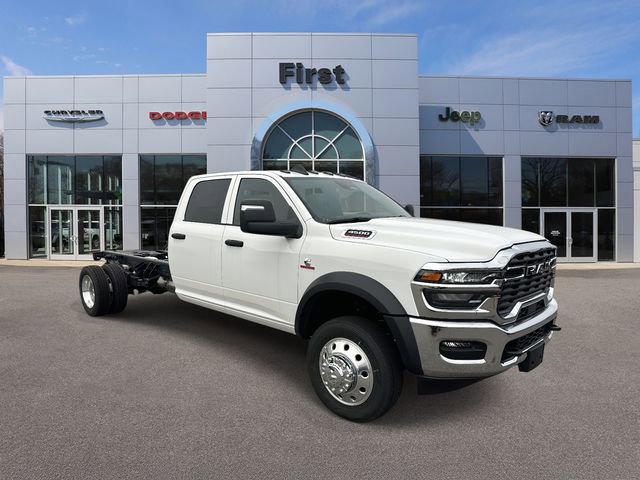 New 2026 RAM 4500 Tradesman w/ Chrome Appearance Group