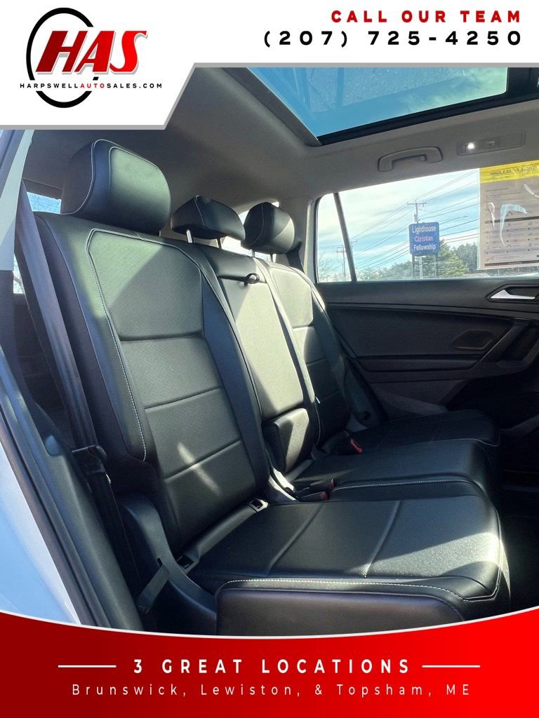 Used 2021 Volkswagen Tiguan SE w/ Panoramic Sunroof Package AWD/4WD image 14