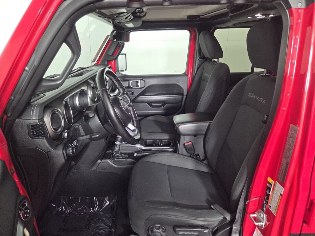 Used 2021 Jeep Wrangler Unlimited Sahara AWD/4WD image 11