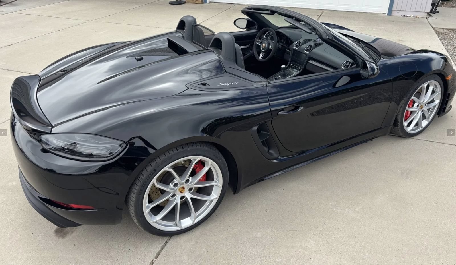 Used 2021 Porsche 718 Boxster Spyder RWD image 2