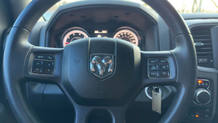 Used 2015 RAM 1500 Express AWD/4WD image 17
