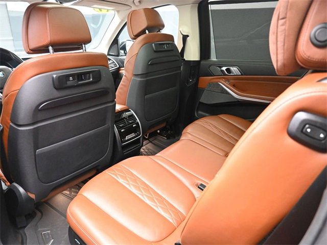 Used 2019 BMW X7 xDrive40i w/ Premium Package image 23