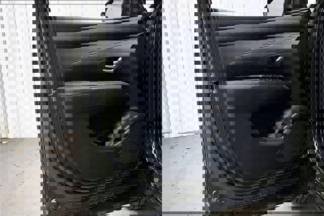 Used 2025 Hyundai Santa Cruz SEL image 10