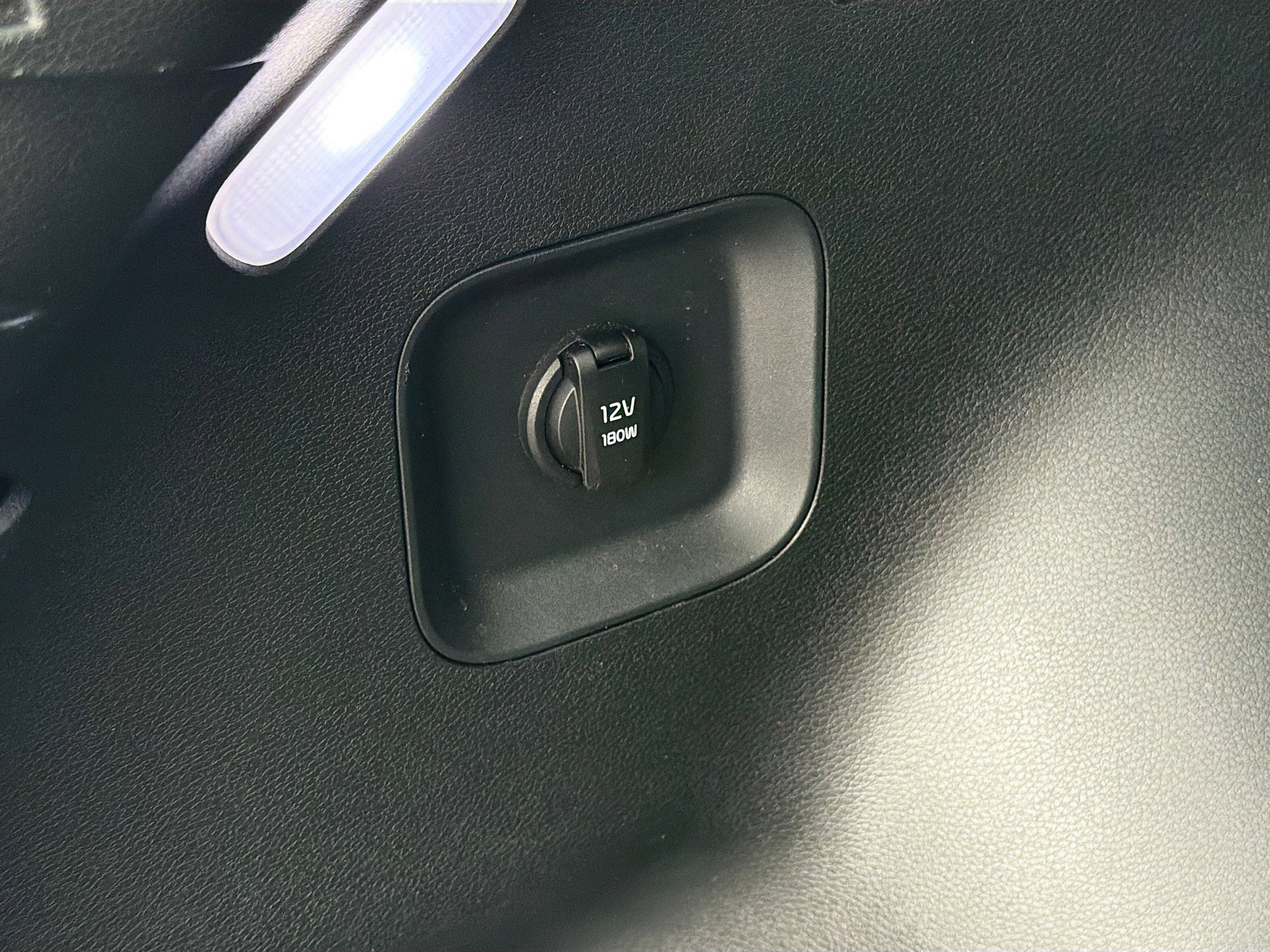 Used 2023 Kia Sportage SX image 13