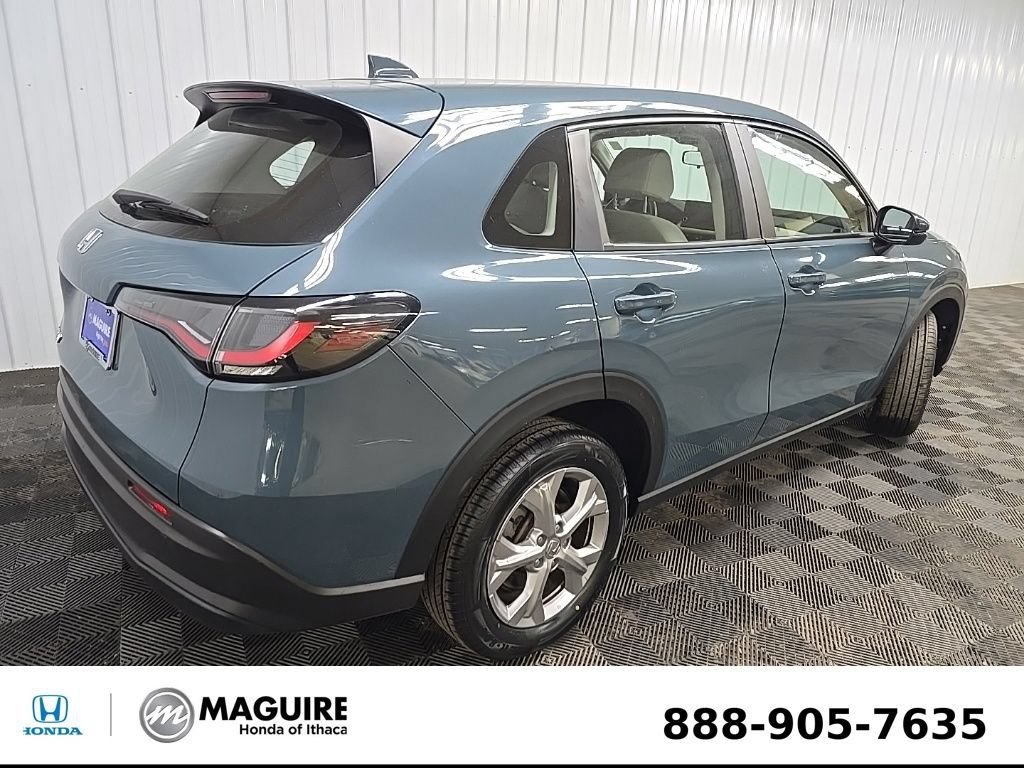 Used 2023 Honda HR-V LX image 10