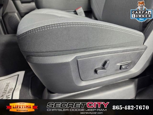 Used 2024 RAM 2500 Big Horn w/ Bed Utility Group image 13