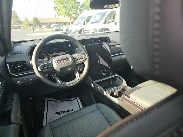 New 2026 GMC Terrain AT4 w/ LPO, Floor Liner Package image 29