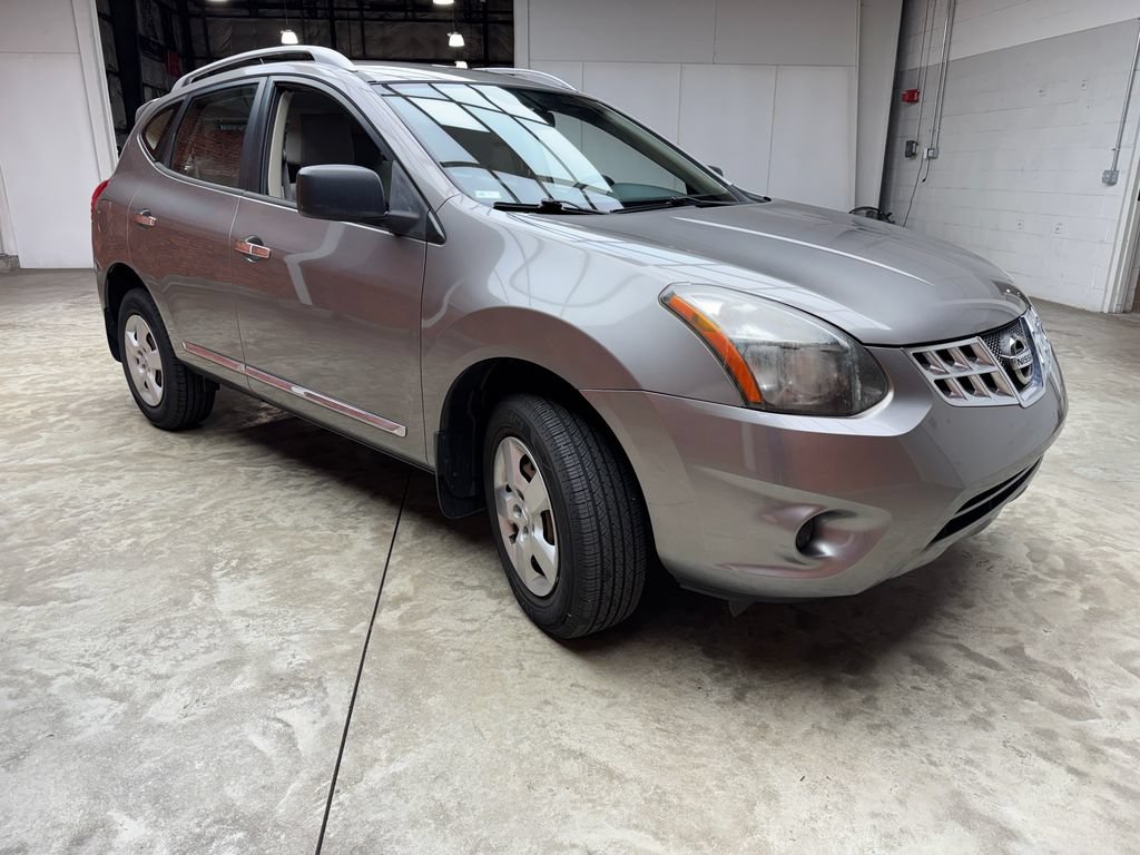 Used 2014 Nissan Rogue S w/ Convenience Package AWD/4WD image 7