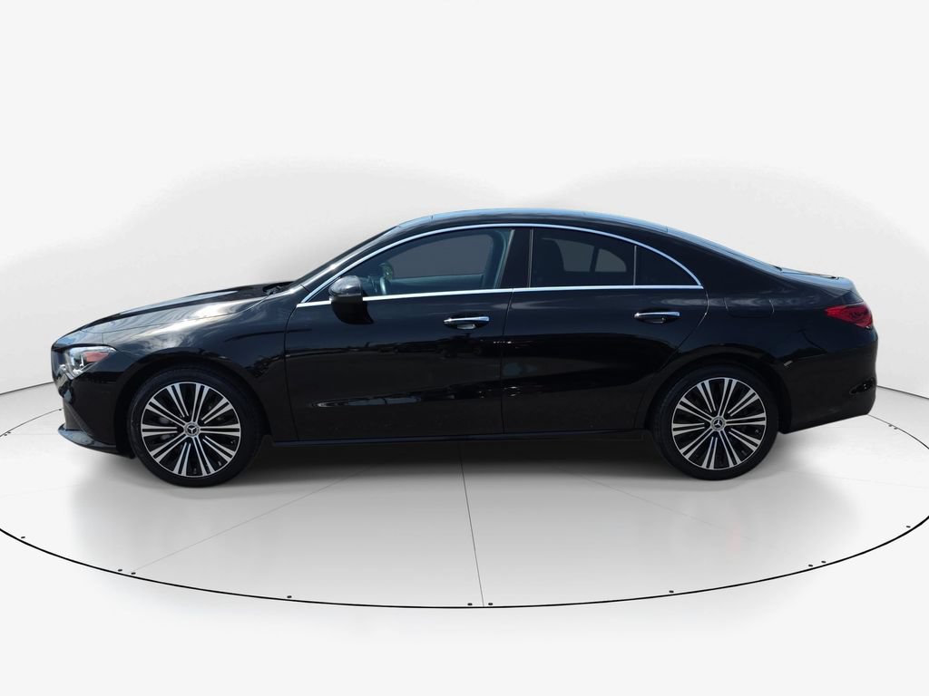 Used 2023 Mercedes-Benz CLA 250 4MATIC w/ Premium Package image 10