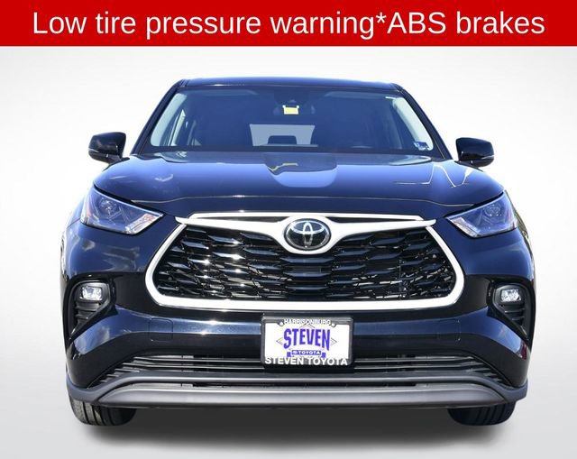 Used 2023 Toyota Highlander LE image 7