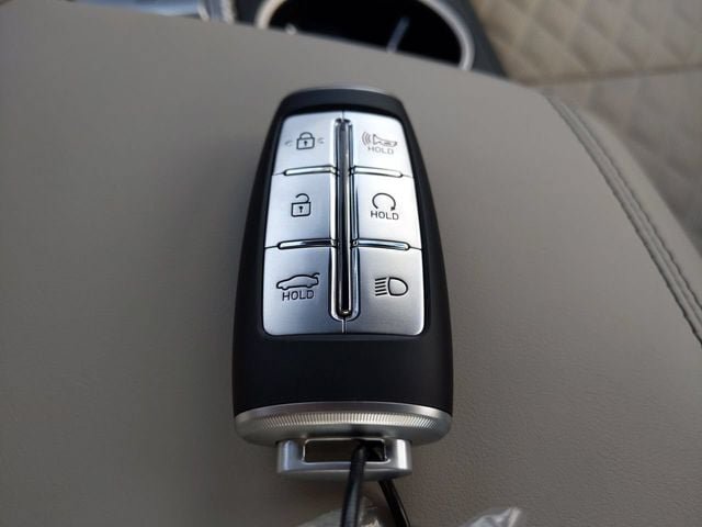 Used 2023 Genesis G70 2.0T w/ Sport Prestige Package AWD/4WD image 29